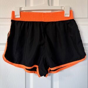 Sofra Black and Orange Active Shorts (Size M)
